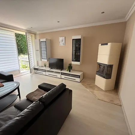 Eg Haus Gross Floete
